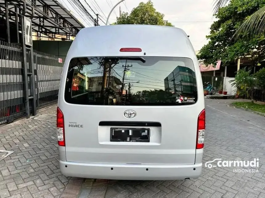 2024 Toyota Hiace Commuter Van Wagon