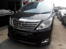 Toyota Alphard 2.4 X 2011 AT MATIC HITAM DP ANGS RINGAN FREE ACC MOBIL