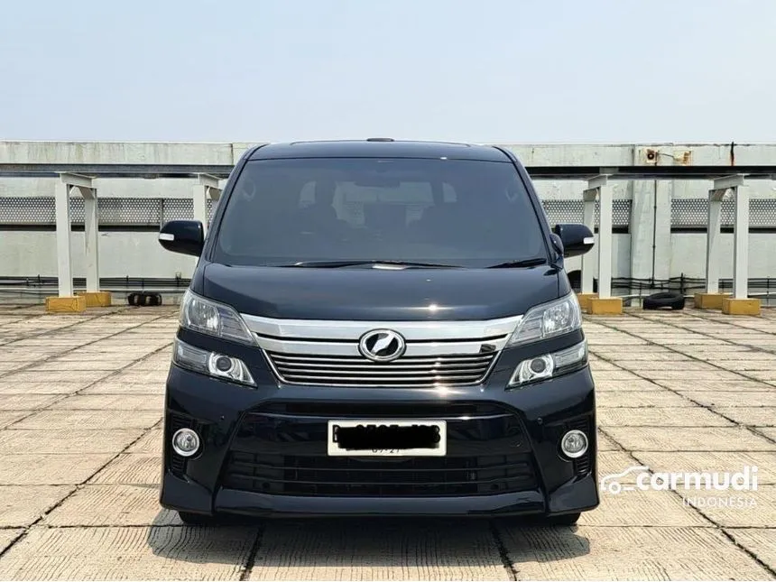 2013 Toyota Vellfire Z Van Wagon