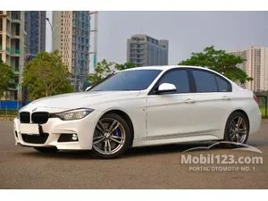 2019 BMW 330i 2.0 Sport Shadow Edition Sedan