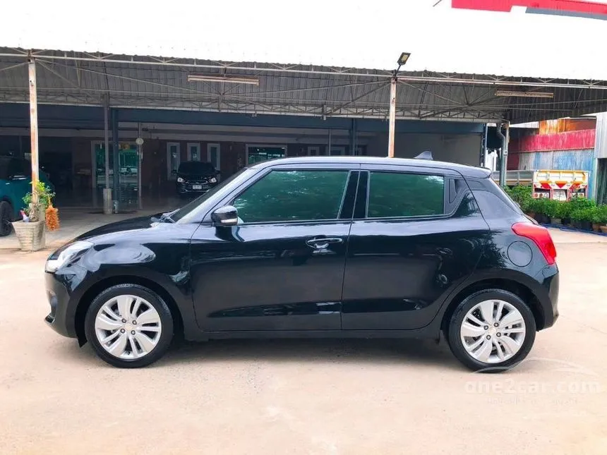 2019 Suzuki SWIFT GLX Hatchback