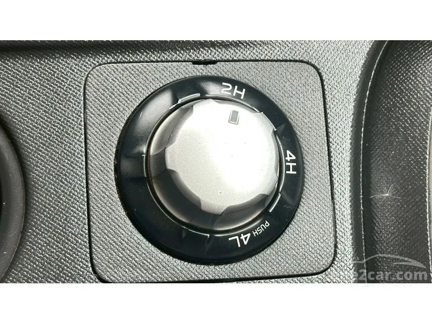 2016 Isuzu D-MAX Vcross Z Space Cab Pickup