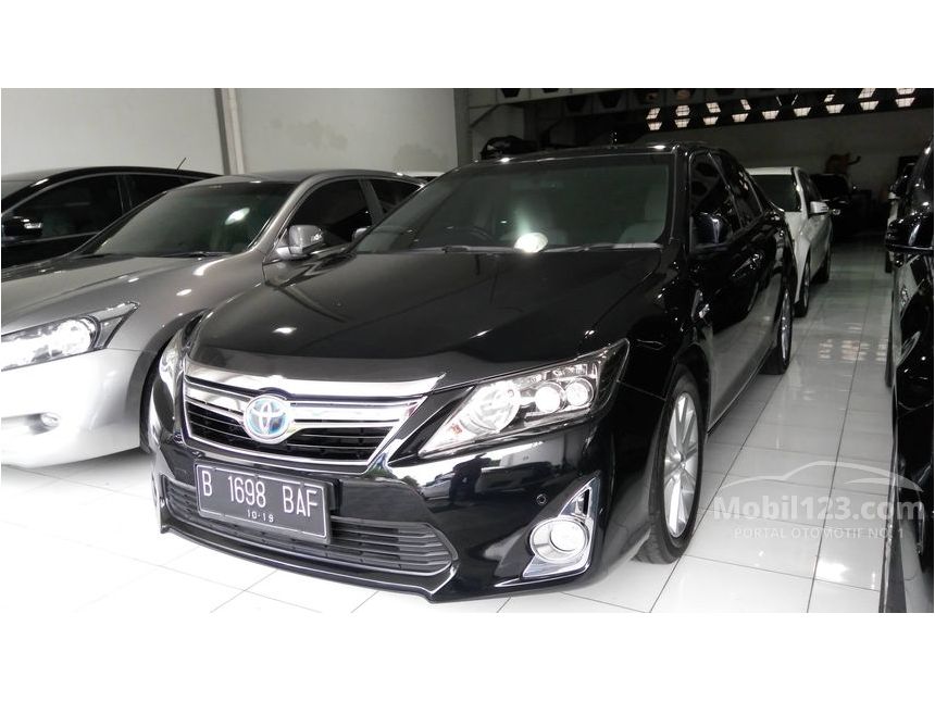 Jual Mobil Toyota Camry Hybrid  2014 Hybrid  2 5 di Jawa 