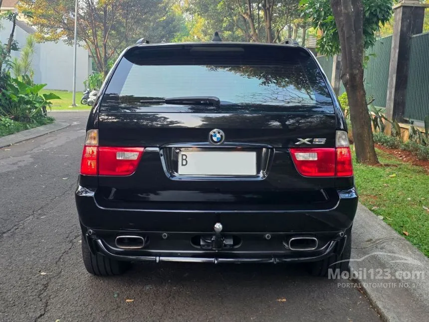 2004 BMW X5 xDrive SUV