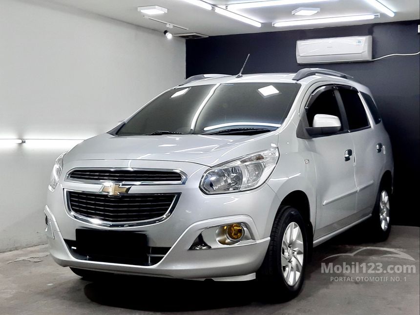 Jual Mobil Chevrolet Spin 2013 LTZ 1.2 Di DKI Jakarta Manual SUV Silver ...