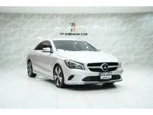 2017 Mercedes-Benz CLA200 1.6 W117 (ปี 14-18) Urban Sedan