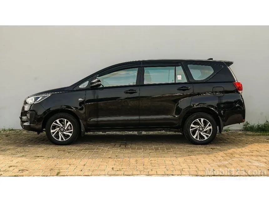 2021 Toyota Kijang Innova G MPV