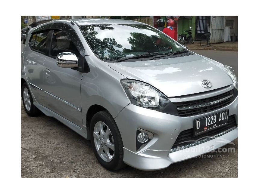 Jual Mobil Toyota Agya  2022 TRD  Sportivo 1 0 di Jawa Barat 