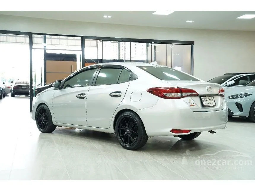 2019 Toyota Yaris Ativ S Sedan