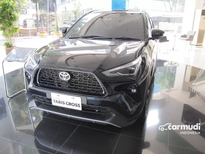 Jual Mobil Toyota Yaris Cross 2024 S 1.5 di Banten Automatic Wagon Hitam Rp 340.900.000