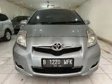2011 Toyota Yaris 1.5 E Hatchback Abu-abu Matic. Promo Kredit Murah