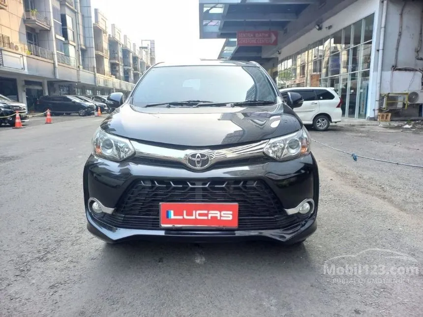 Jual Mobil Toyota Avanza 2018 Veloz 1.5 di Jawa Barat Automatic MPV Hitam Rp 155.000.000