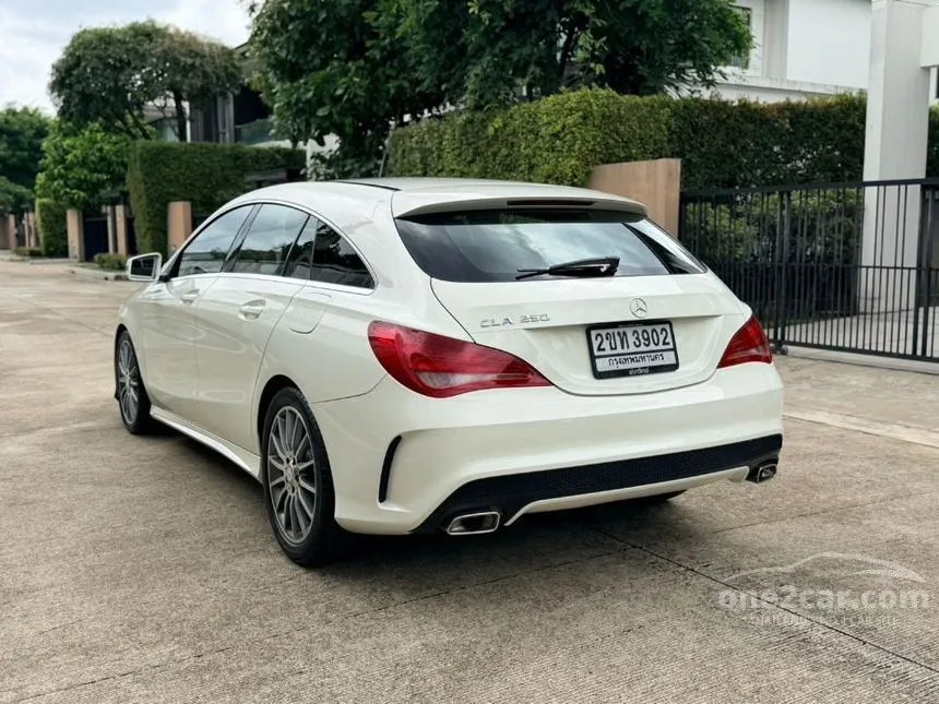 2016 Mercedes-Benz CLA250 AMG Shooting Brake Sport Wagon