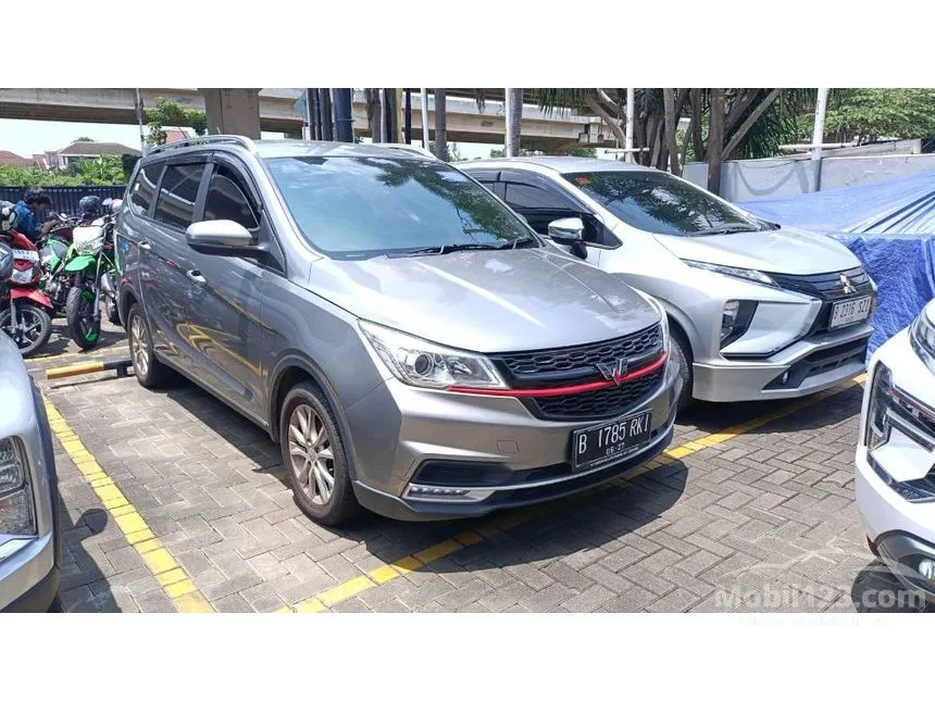 2022 Wuling Cortez CT C Lux+ MPV