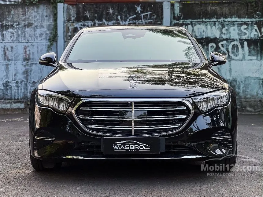 2024 Mercedes-Benz E200 Exclusive Line Sedan