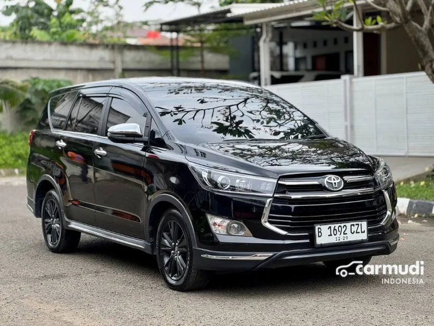 2019 Toyota Kijang Innova Venturer MPV
