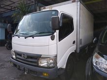 2012 Hino Dutro 4.0 Trucks Box terawat dijual di malang
