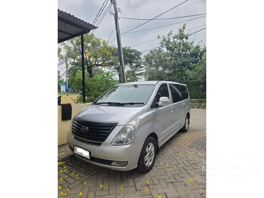 2012 Hyundai H-1 Elegance MPV