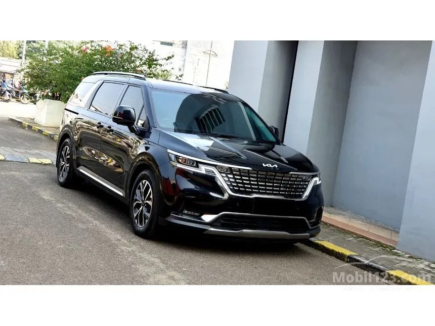 2023 KIA Grand Carnival Premiere MPV