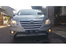 Toyota Grand Kijang Innova V Luxury 2.0 AT 2014 Silver Tdp 8,8 Jt
