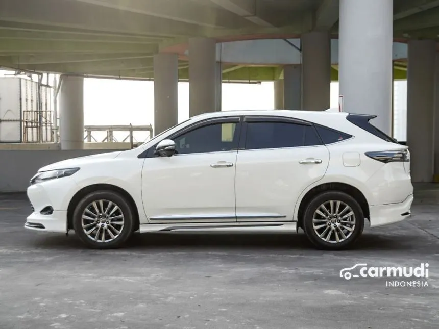 2014 Toyota Harrier SUV