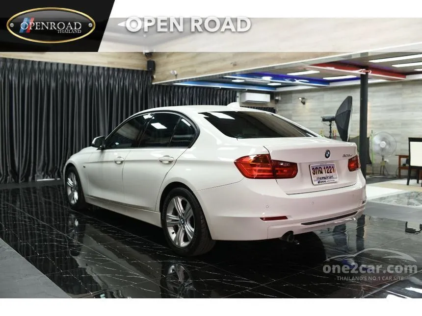 2013 BMW 320d Sport Sedan