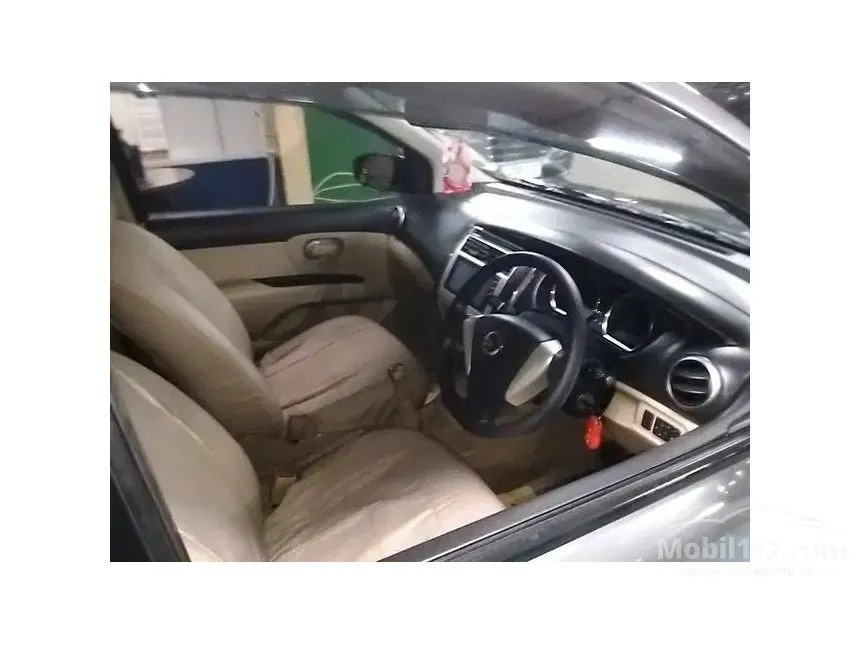 2017 Nissan Grand Livina Highway Star MPV
