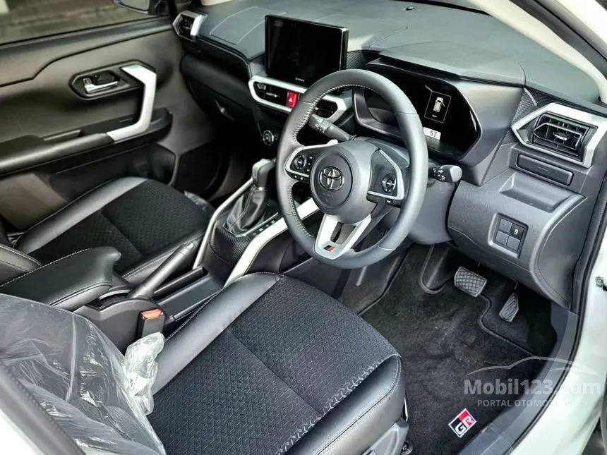 2025 Toyota Raize GR Sport (2 Tone) SUV