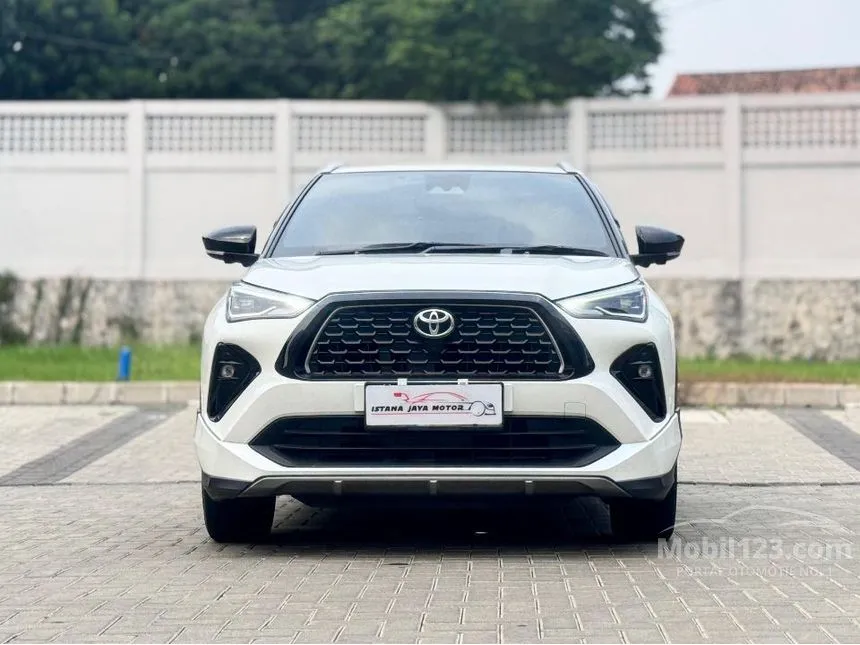 2025 Toyota Yaris Cross S (Premium Colour) SUV