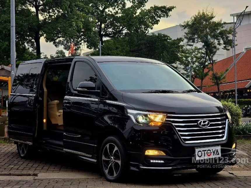 2021 Hyundai H-1 Royale Limited MPV