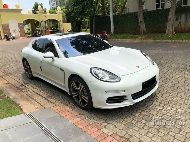 Porsche Mobil bekas dijual di Indonesia - Dari 262 Mobil 