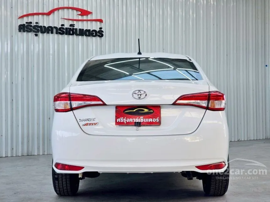 2018 Toyota Yaris Ativ E Sedan
