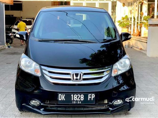 Beli Mobil Honda Freed  Baru  Bekas Kisaran Harga 