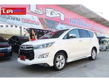 2016 Toyota Innova 2.8 (ปี 16-20) Crysta V Wagon AT