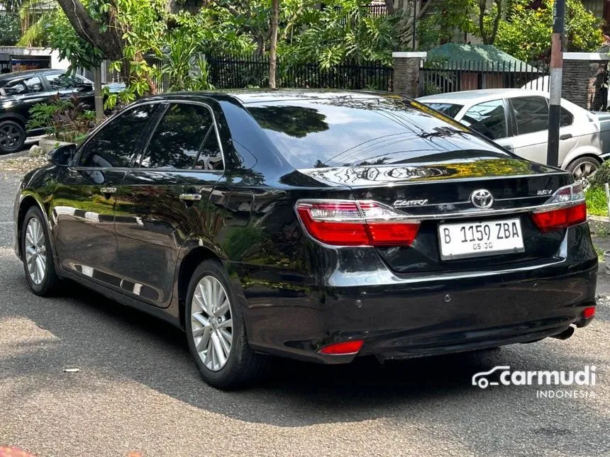 2018 Toyota Camry V Sedan
