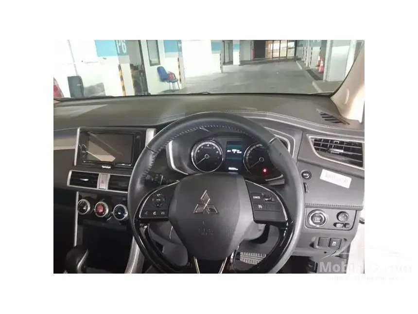 2021 Mitsubishi Xpander Cross Premium MPV