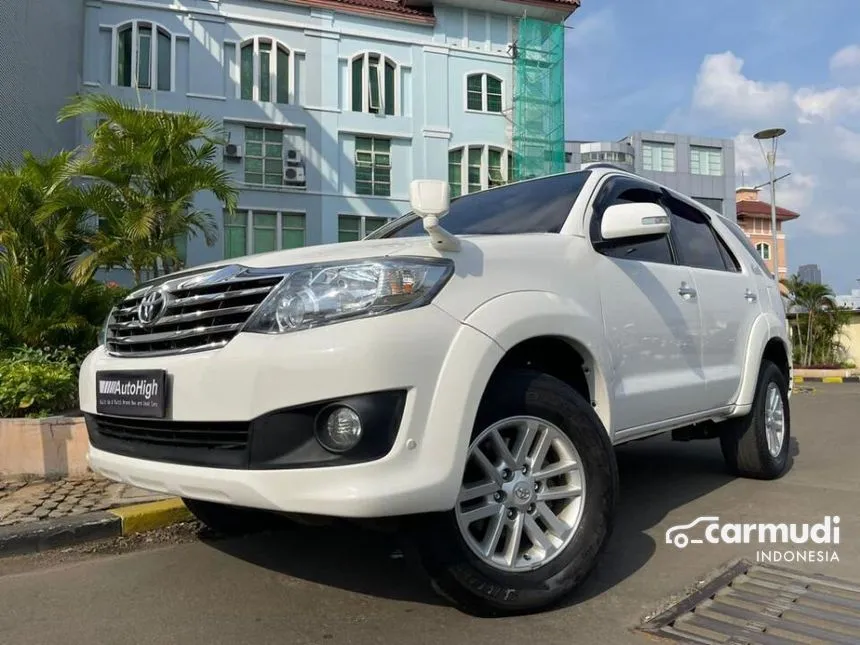 Jual Mobil Toyota Fortuner 2013 V 2.7 di DKI Jakarta Automatic SUV Putih Rp 260.000.000