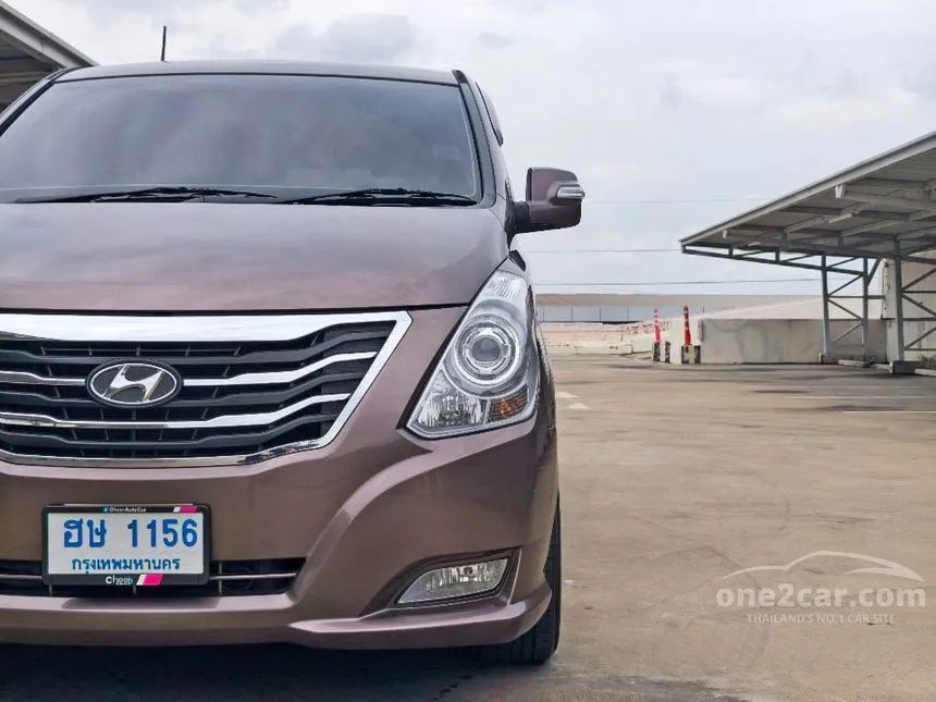 2017 Hyundai H-1 Elite Van