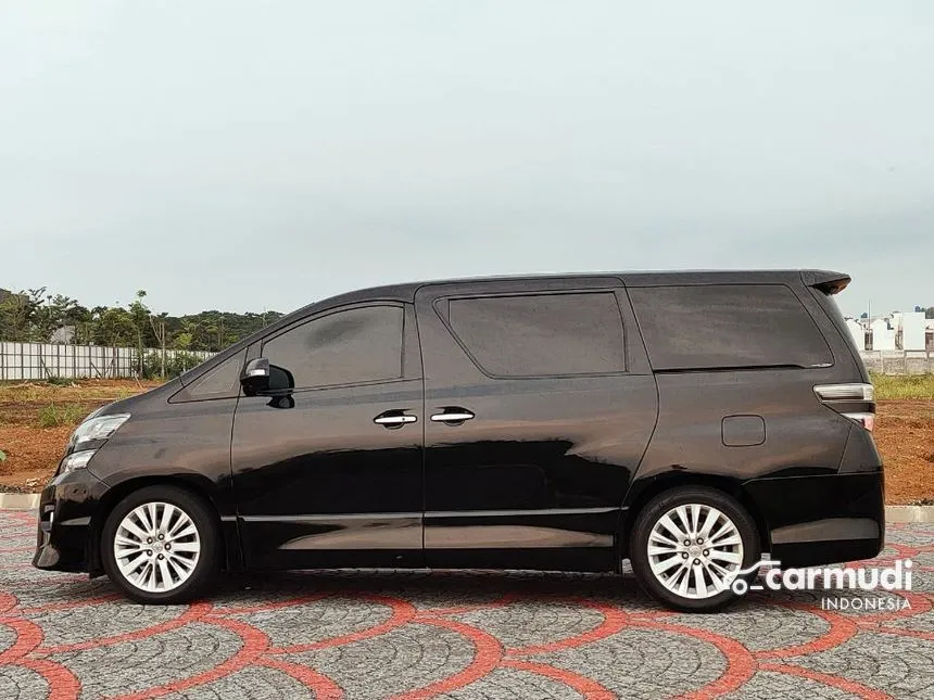 2013 Toyota Vellfire ZG MPV