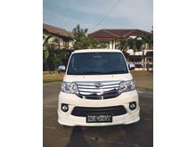 Daihatsu Luxio 1.5 X MPV Manual Thn.2019 KM Low Putih Metalik Masih GRESS