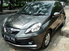 PROMO Kredit TDP 13 JuTa Honda Brio 1.2 E CKD 2014 AutoMatic (AT) Abu Abu ISTIMEWA