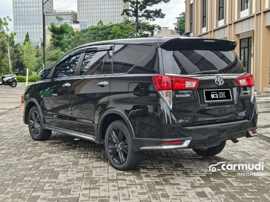 2019 Toyota Kijang Innova Venturer MPV