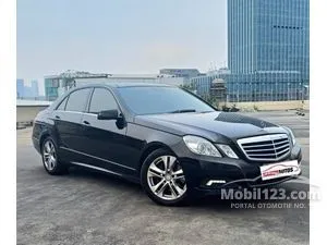 2009 Mercedes-Benz E300 3.0 Avantgarde AMG Sedan