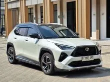 2023 Toyota Yaris Cross 1.5 S HV (2 Tone) SUV Toyota Yaris Cross 1.5 S GR HV Two Tone TSS 2023