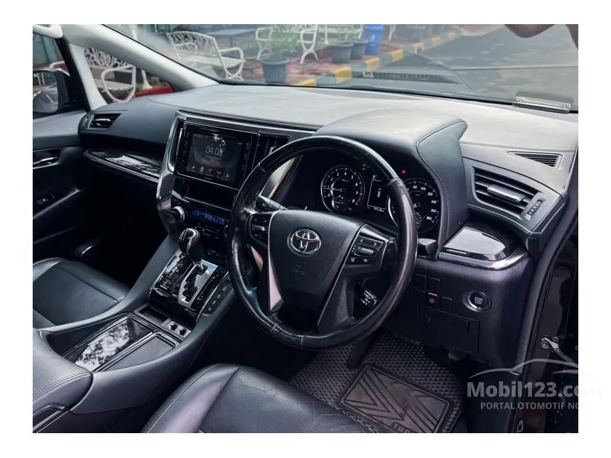 2018 Toyota Vellfire G MPV