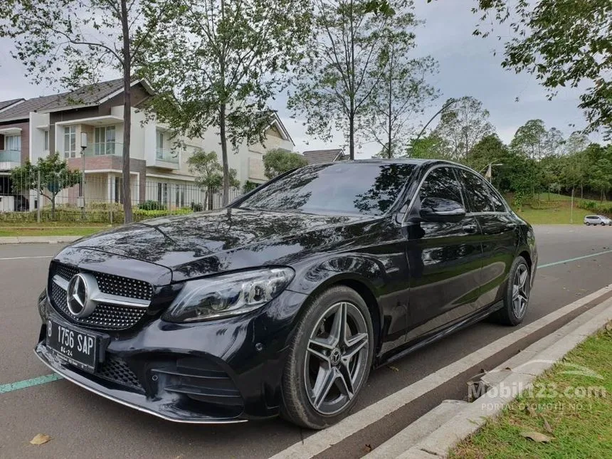 2019 Mercedes-Benz C300 AMG Sedan