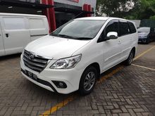 Toyota Kijang Innova 2.0 G Manual 2015 lBensin warna Putih Siap Mudik harga Cash 189.750