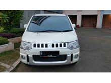Mitsubishi Delica 2.0 AT - Putih - 2014 - TDP Murah