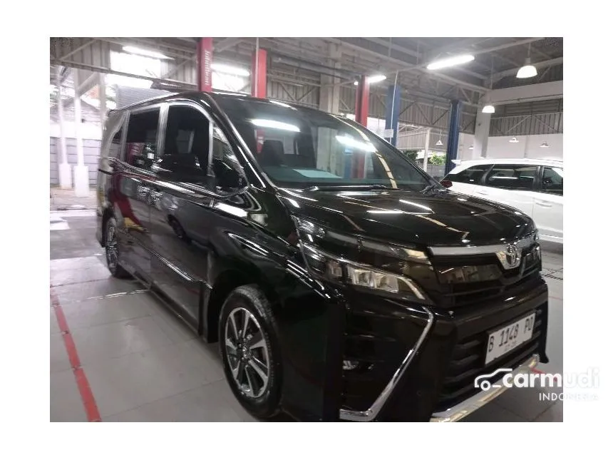 2018 Toyota Voxy Wagon