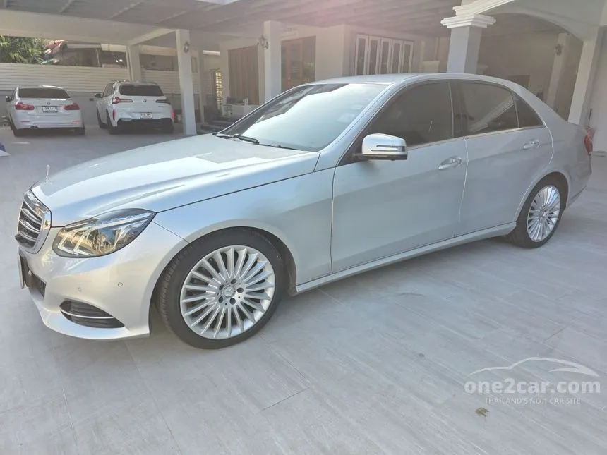 2015 Mercedes-Benz E300 Blue TEC Hybrid Sedan